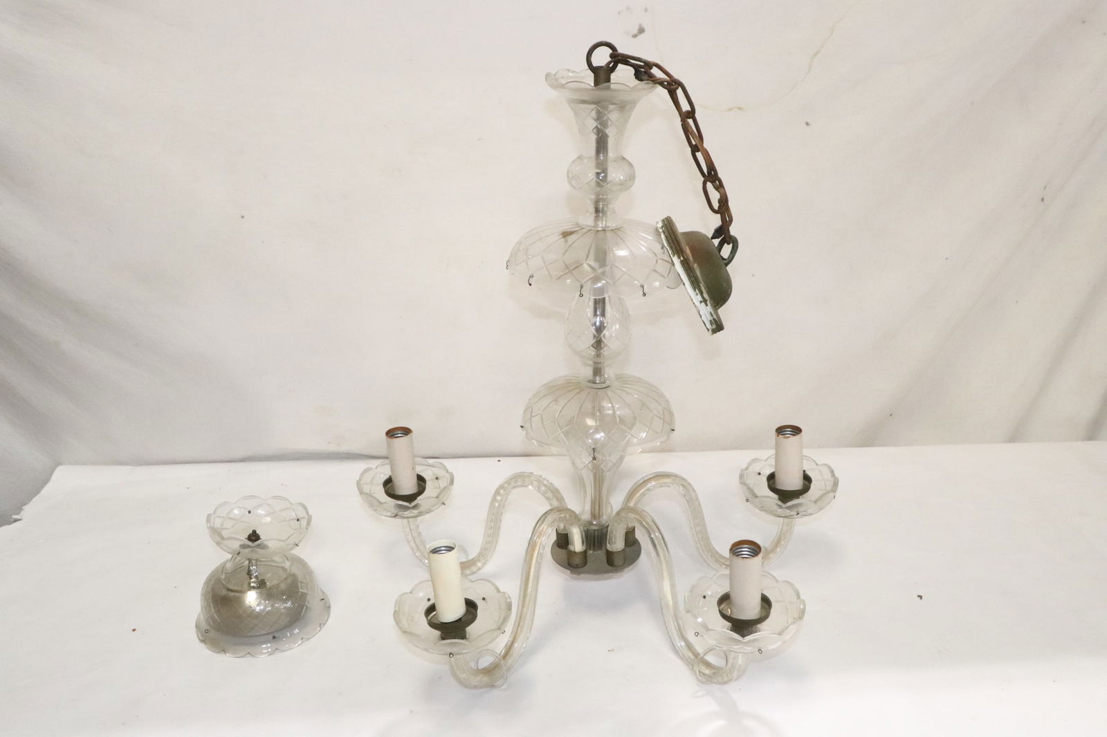 Fine Victorian crystal 5-light ceiling lamp (1 of 8)