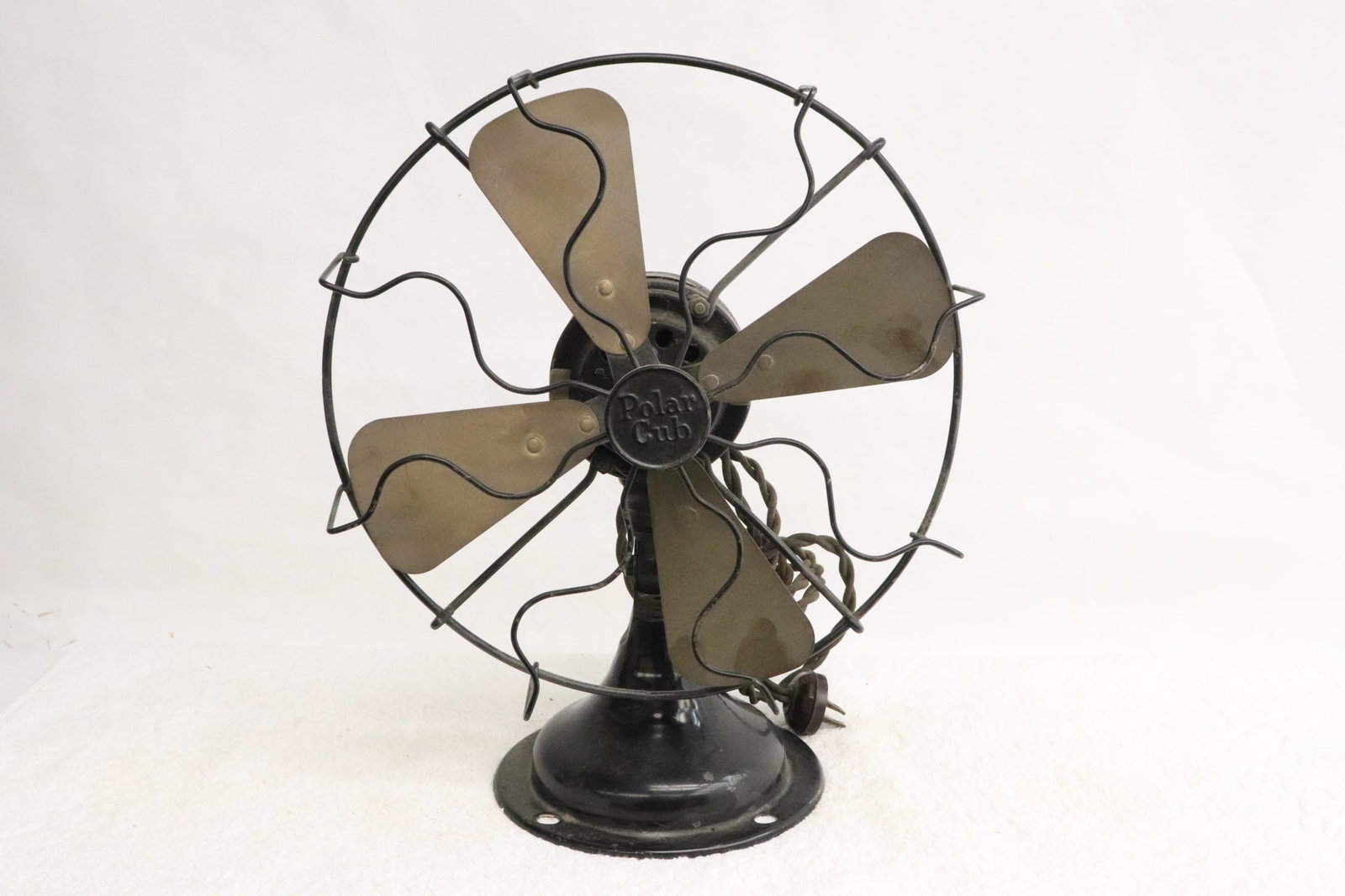 Antique fan: Antique fan, 12.8"x10.3"x6.5"