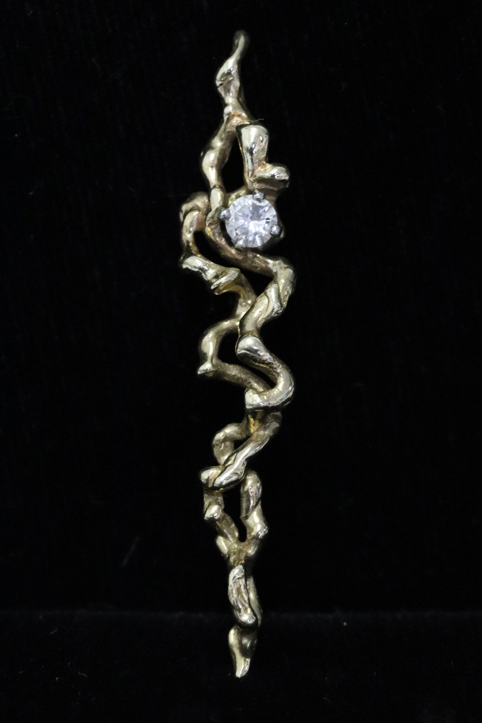 14K Y/G pendant set with diamond (1 of 7)