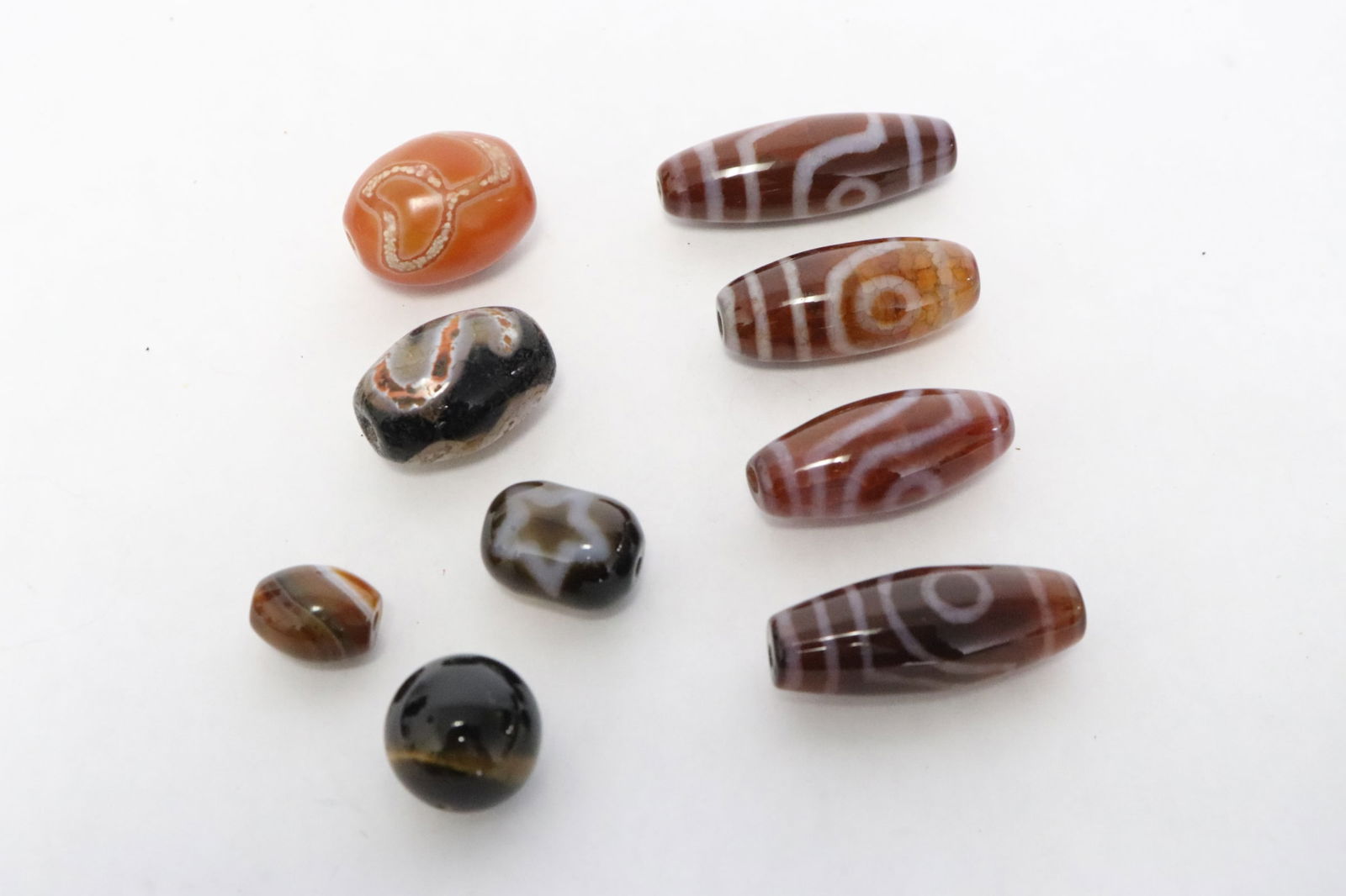 Lot of Chinese beads (1 of 5)