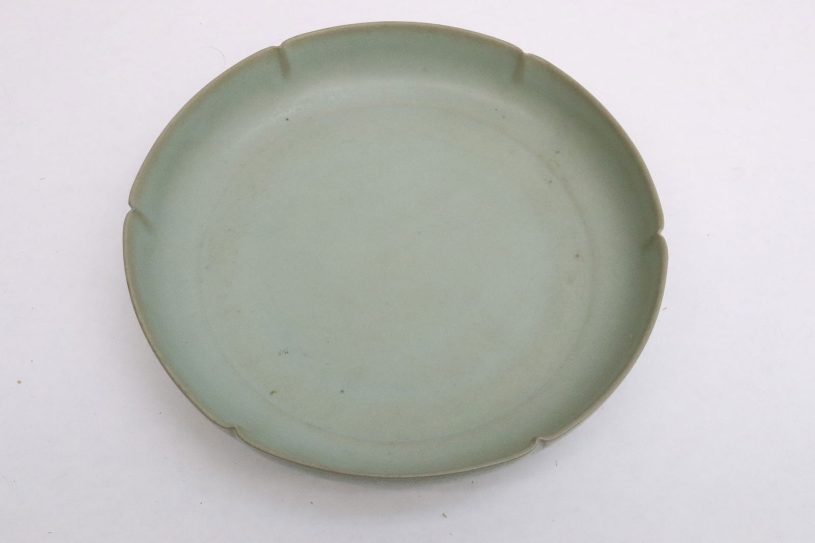 A fine celadon porcelain plate (1 of 7)