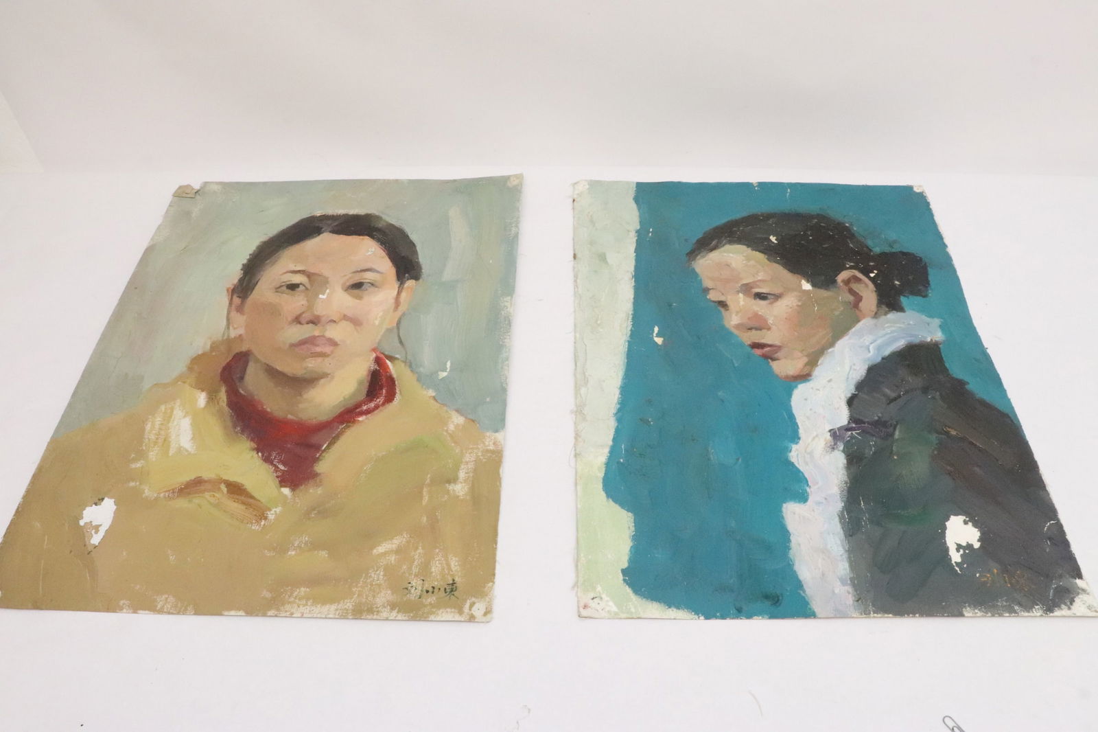 2 Chinese oil paintings "portrait", oil chips (1 of 9)