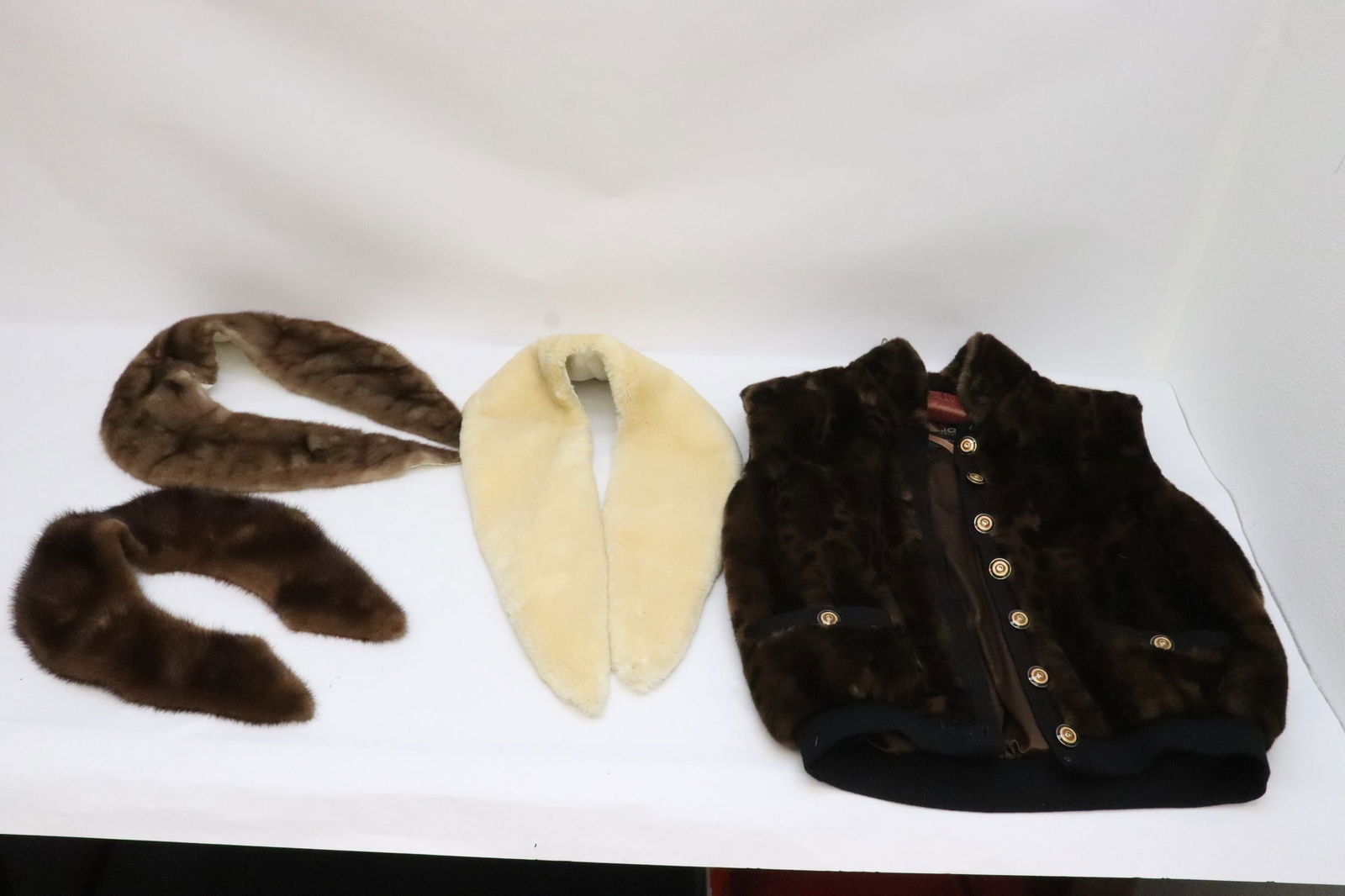 A faux leopard fur jacket, and 3 faux mink fur collars (1 of 10)