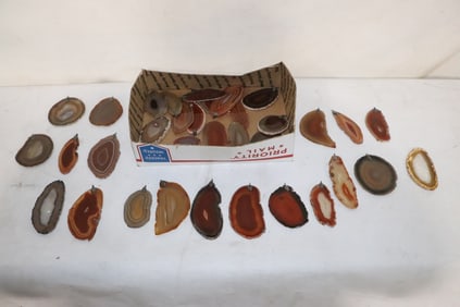 35 agate slice pendants