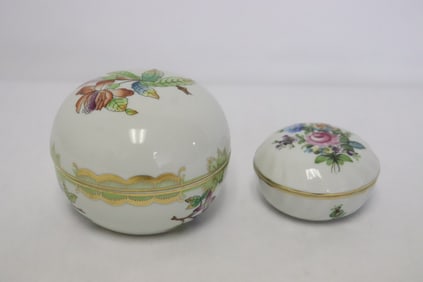 2 Herend dressing powder boxes