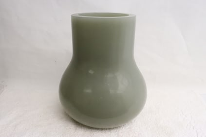 A large modern Peking glass vase by Robert Kuo