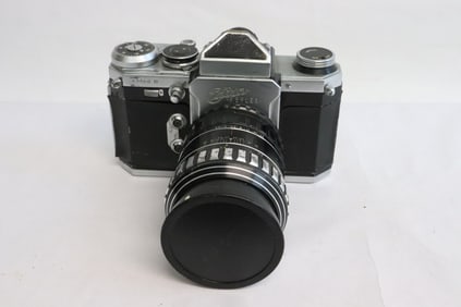 A vintage German Edixa Reflex camera