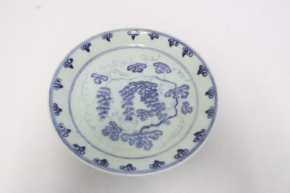 Blue and white porcelain plate
