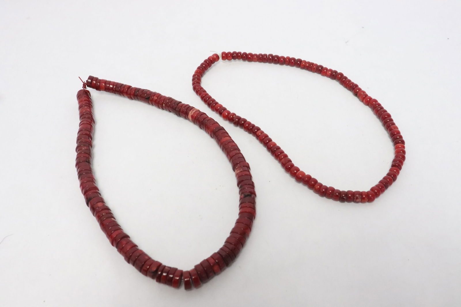 2 coral like bead necklaces (1 of 9)
