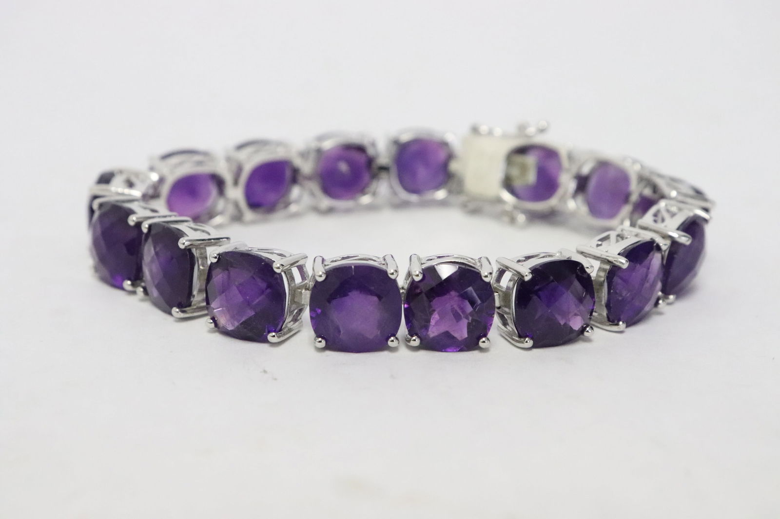Fine sterling bracelet with amethyst (1 of 8)