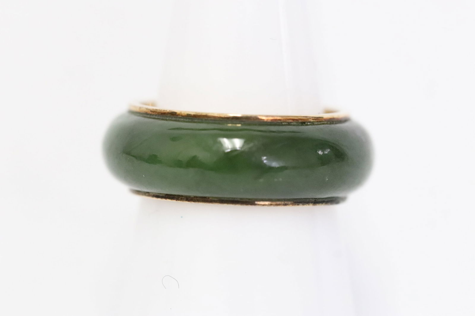 A green jade bangle ring with 14K Y/G band (1 of 6)