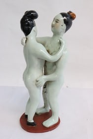 Chinese famille rose porcelain sculpture