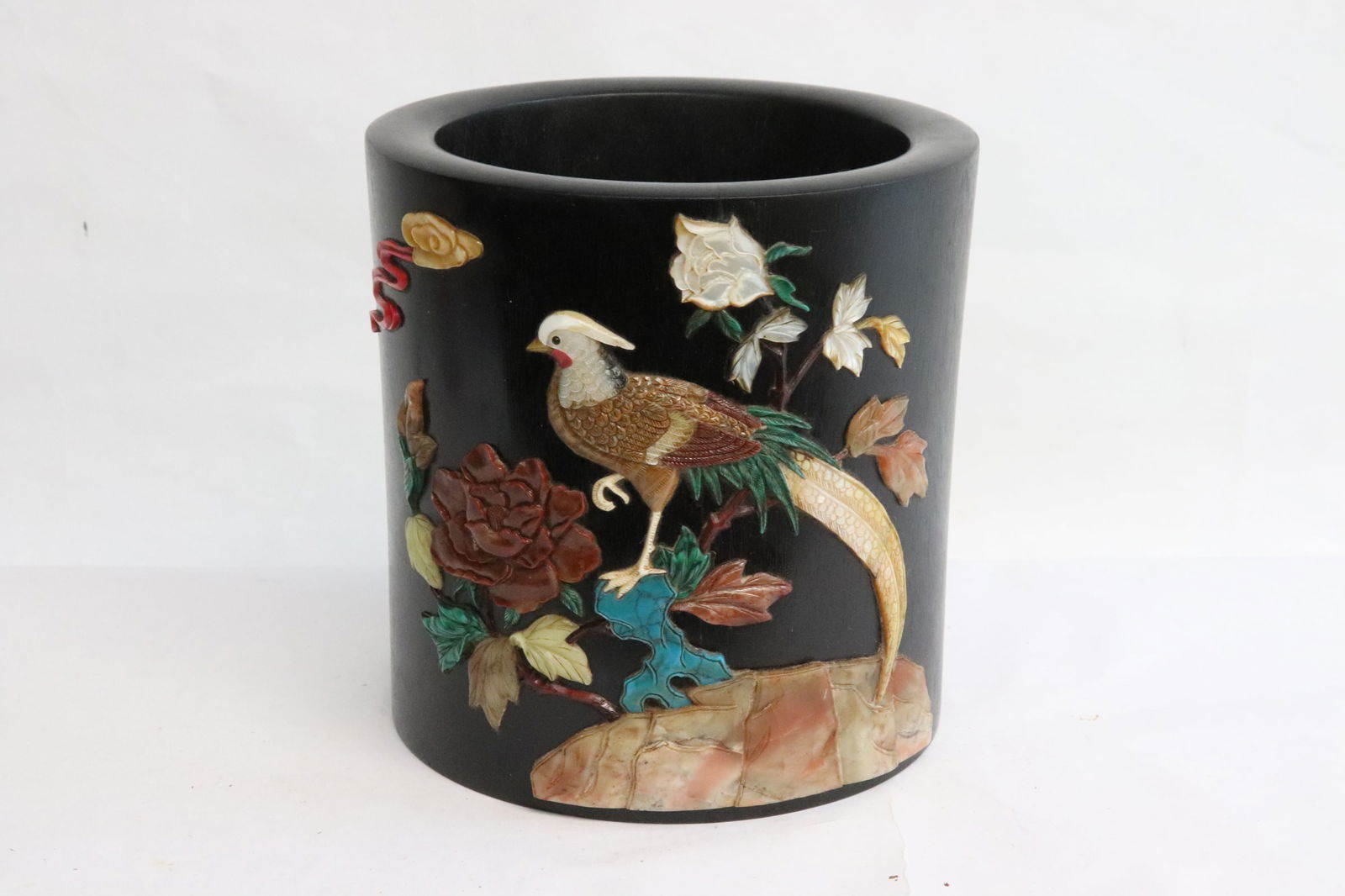 Chinese wood brush holder with overlay: Beautiful Chinese wood brush holder with overlay to depict bird and flower scene, 6.65"x6.4"dia