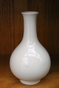Chinese white porcelain vase