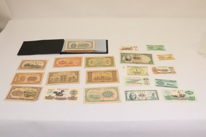 2 package simulated currency notes