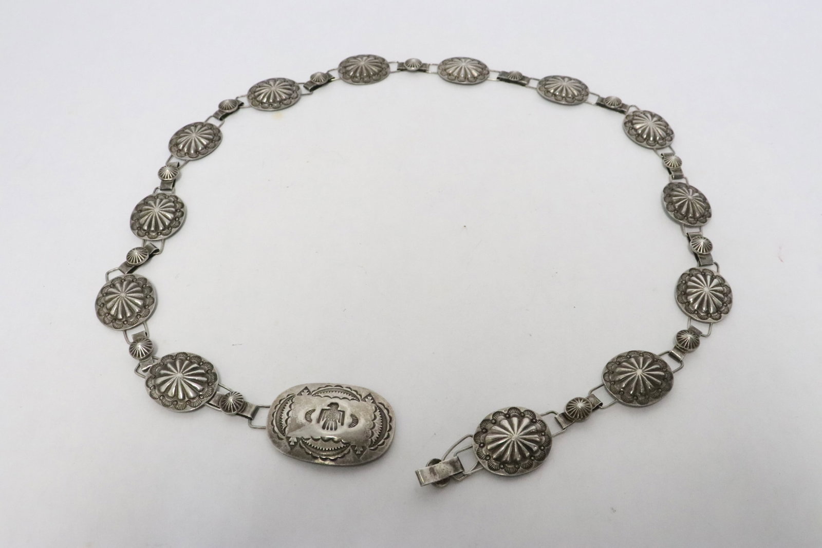 Hand hammered silver concho belt: Hand hammered silver concho belt, wt. 87gm, 30.3"L