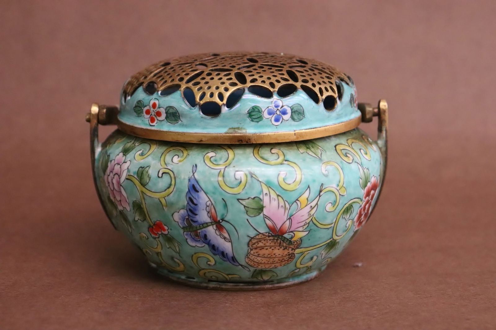 Fine Chinese cloisonne enamel handled censer (1 of 8)