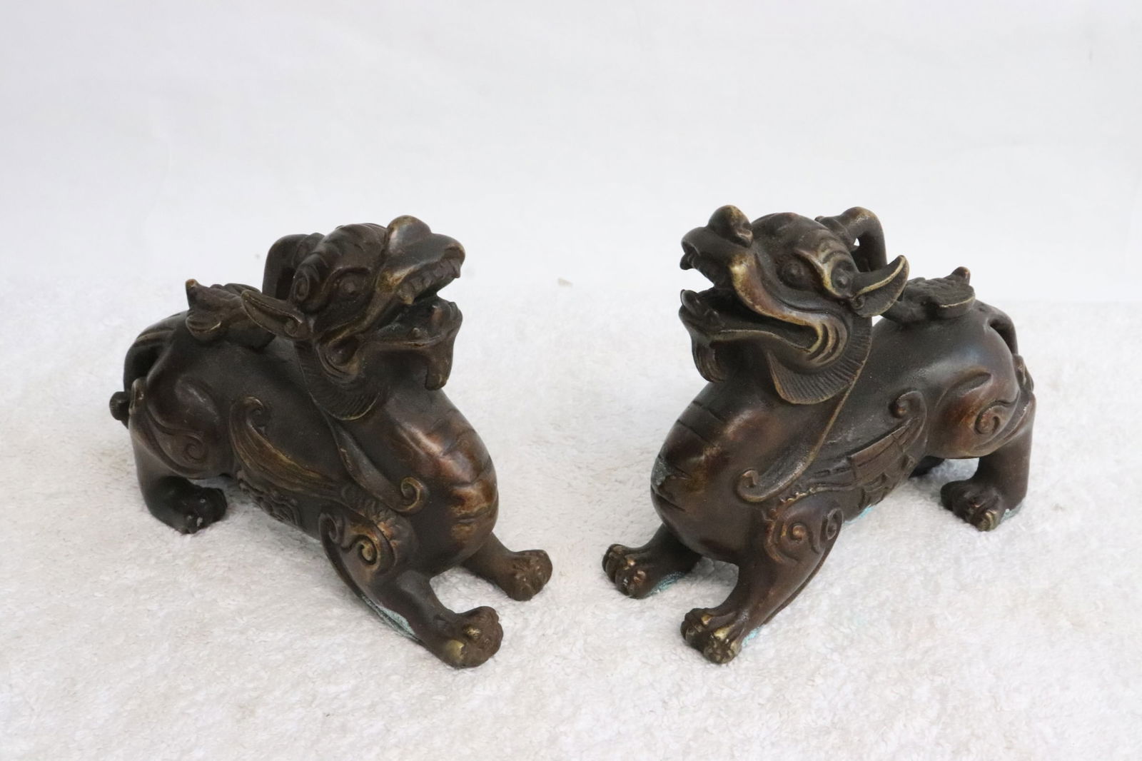 Pair fine Chinese bronze sculpture of qilin (1 of 9)
