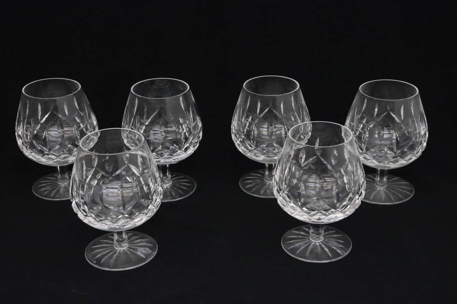 6 Waterford red wine goblets: 6 Waterford red wine goblets, 5.2"x3.8"dia ea