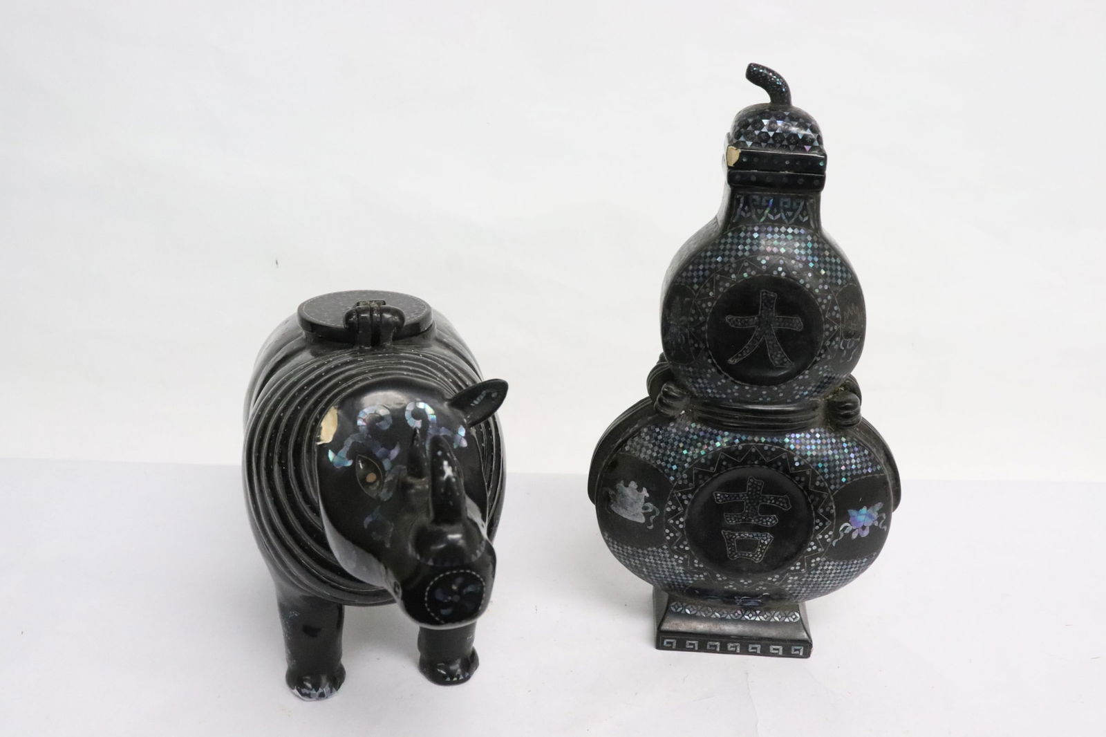 2 Chinese black lacquer items w/ MOP inlaid (1 of 10)