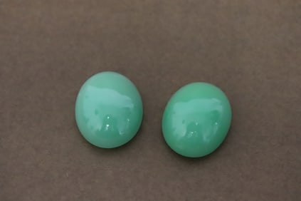 2 large jadeite cabochon