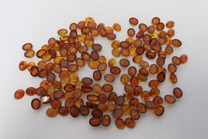 Amber loose stones