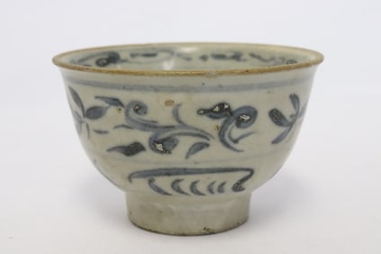 Chinese Yuan porcelain tea bowl, c1100AD
