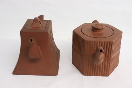 2 Chinese vintage Yixing teapots