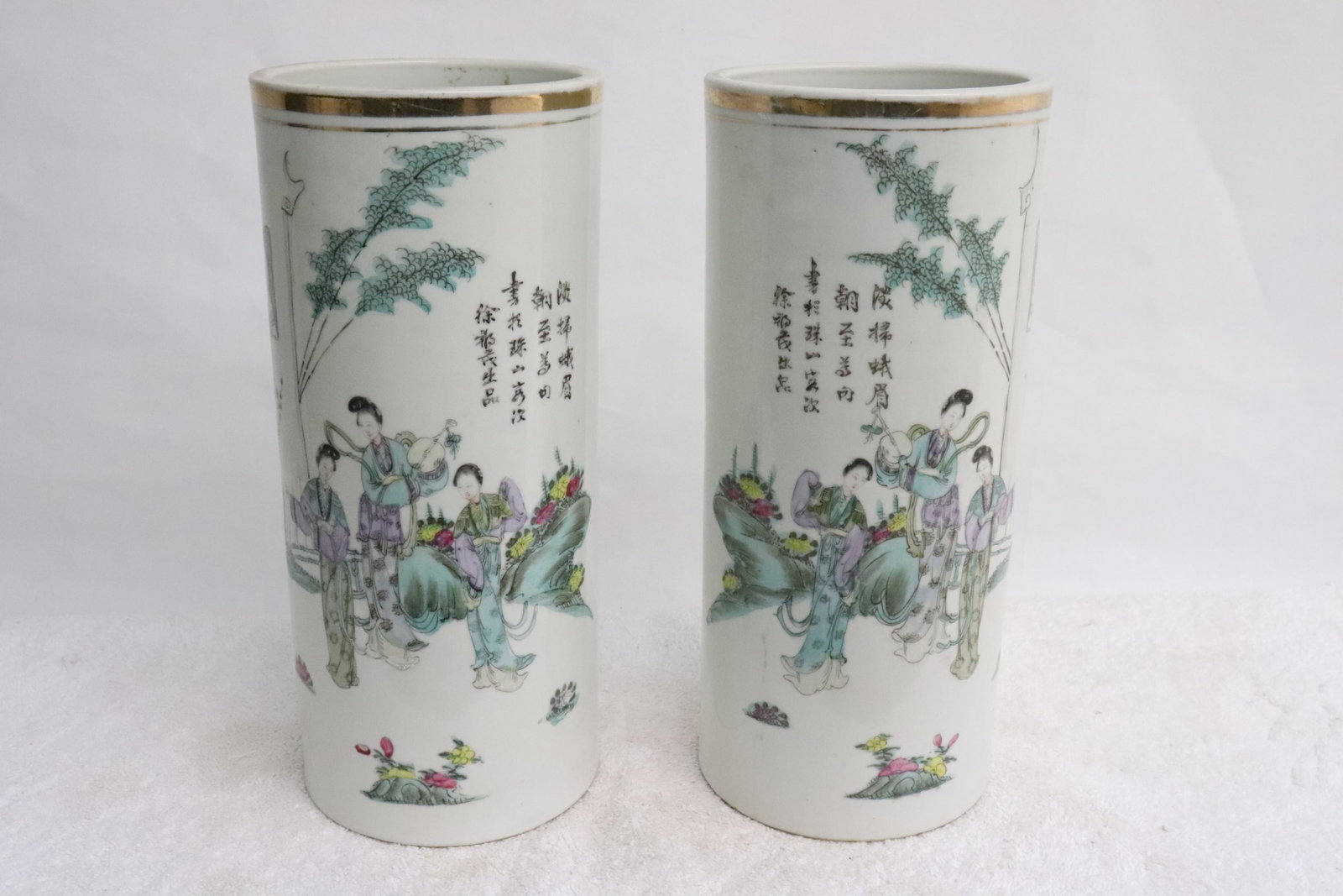 Pair Chinese 19th/20th c. porcelain hat vases: Pair Chinese 19th/20th century famille rose porcelain hat vases, 10.85"x4.75"dia ea