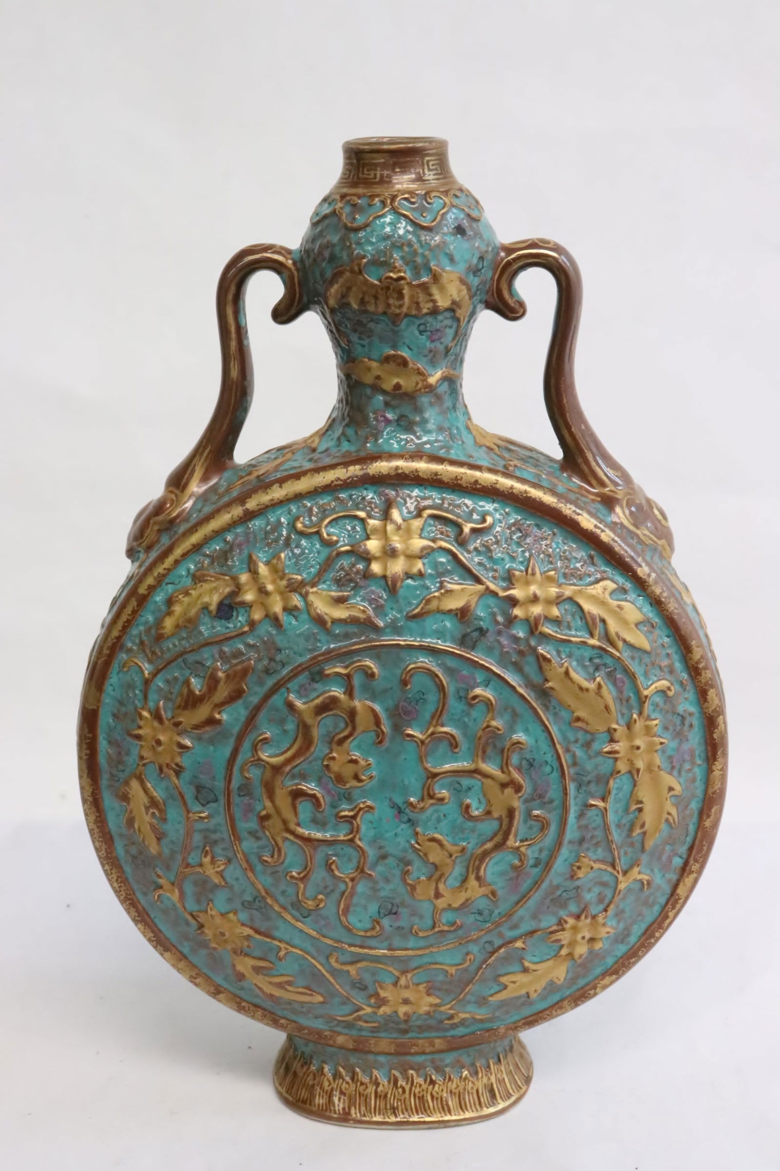 A 19th/20th century gold on blue porcelain flask (1 of 13)