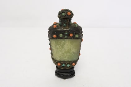 A metal snuff bottle