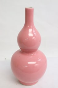 light purple glazed porcelain gourd shape vase