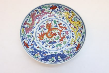 Wucai porcelain plate