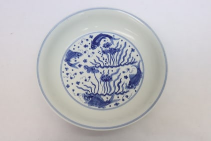 Blue and white porcelain plate