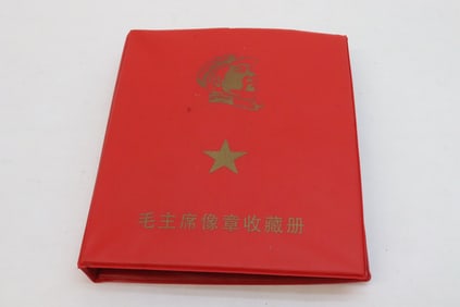 Book of reproduction medals