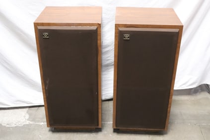 Pair Cerwin Vega speakers