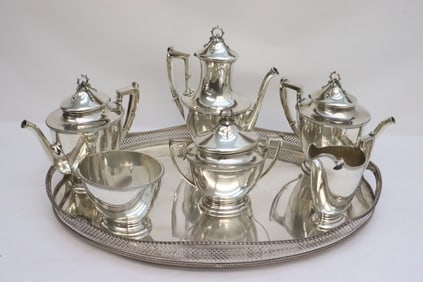 7 pieces early 20th c. silverplate tea and coffee set