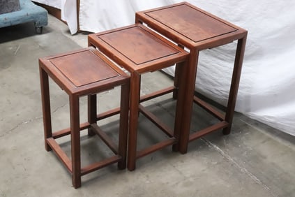 3 Chinese rosewood nesting table set