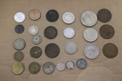 Lot of Chinese, Japanese, Hong Kong, & Singapore coins