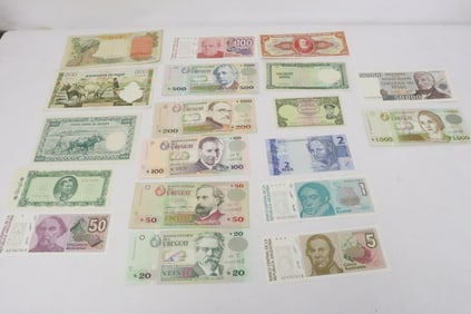Lot of foreign banknotes