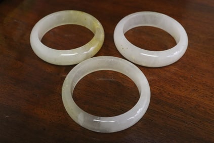 3 Chinese agate bangles
