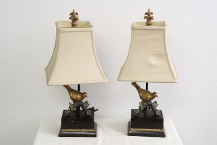 Pair table lamps, the base with bird motif decoration