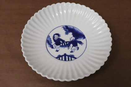 Chinese blue and white porcelain plate
