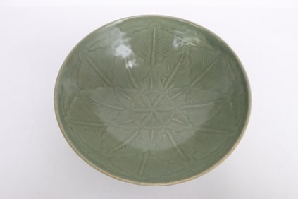 A celadon porcelain bowl