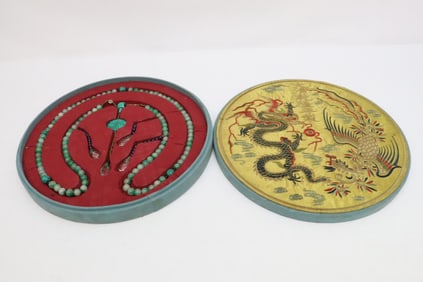 Chinese long necklace with embroidery style box