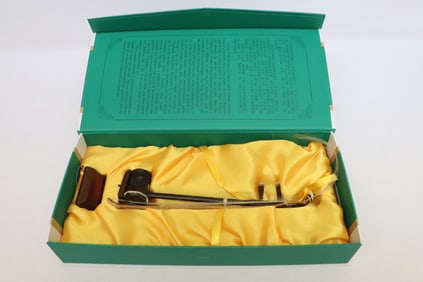 Rare Chinese sample music instrument in box