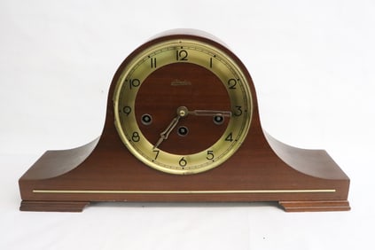 Mahogany cased mantel clock