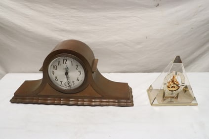 2 clocks