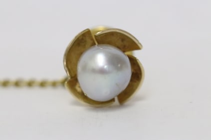 14K Y/G tietack with cultured pearl