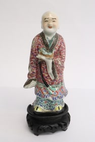 19th century famille rose porcelain sculpture
